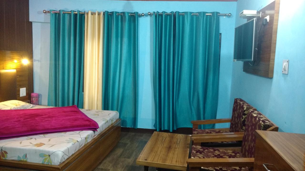 Hotel Brahma Kamal Joshimath Exterior photo